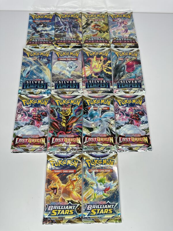 Pokemon Legendary Warriors Premium Collection - 14 booster packs! - Image 4